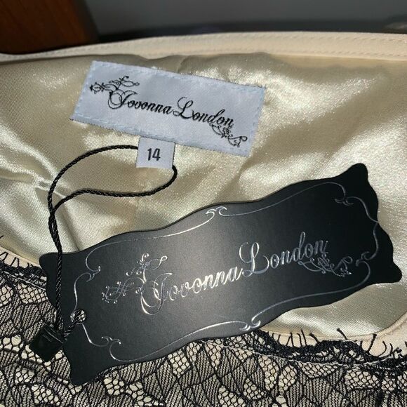 JOVONNA LONDON Beige Shift Dress w Black Lace-12 - Picture 5 of 7